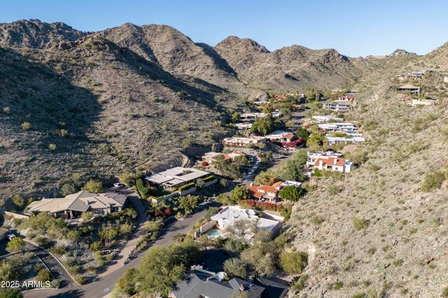 3500 E LINCOLN Drive 17, Phoenix, AZ 85018