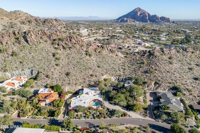 3500 E LINCOLN Drive 17, Phoenix, AZ 85018