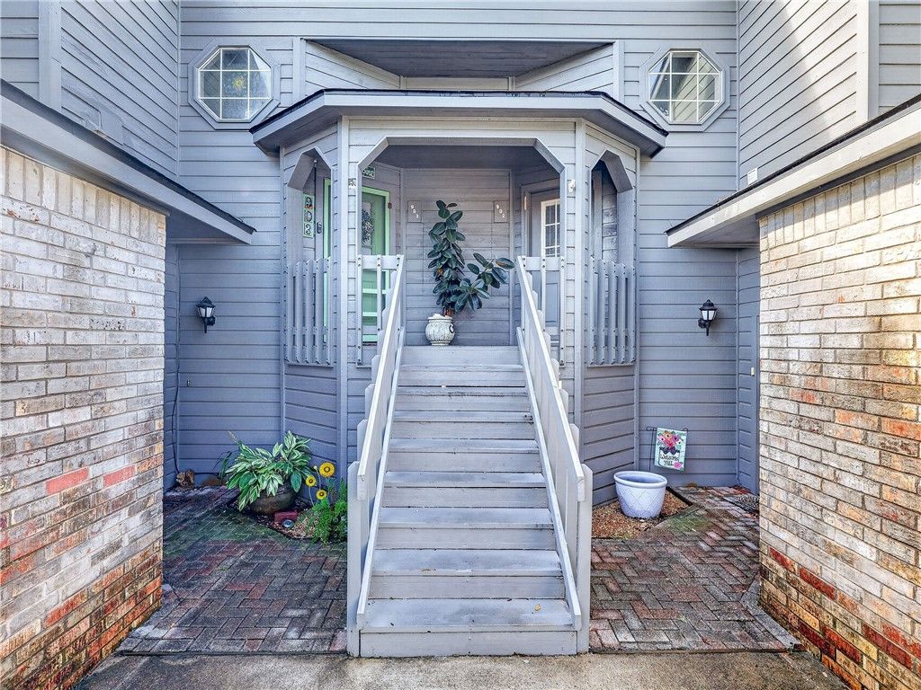 210 Oak Bay St 902, Rockport, TX 78382 — photo 2
