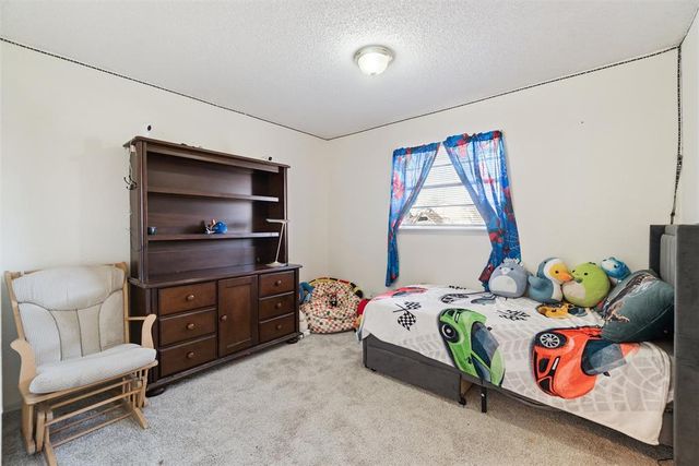 1725 NW Washington Avenue, Piedmont, OK 73078