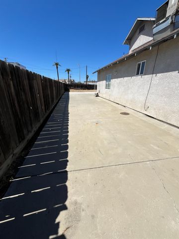 2111 Hackett, Ceres, CA 95307