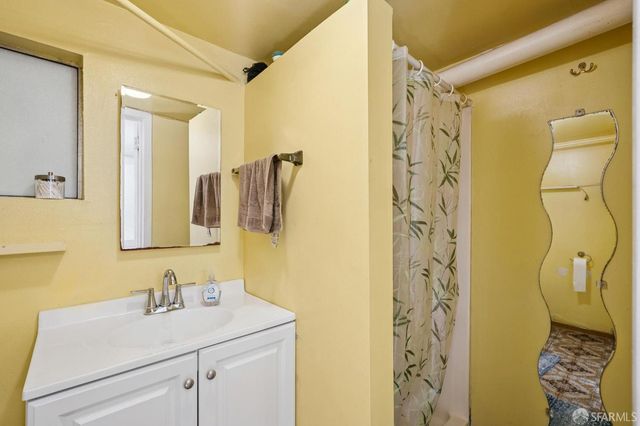 381 Richland Avenue, San Francisco, CA 94109