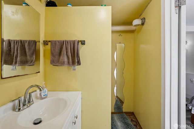 381 Richland Avenue, San Francisco, CA 94109