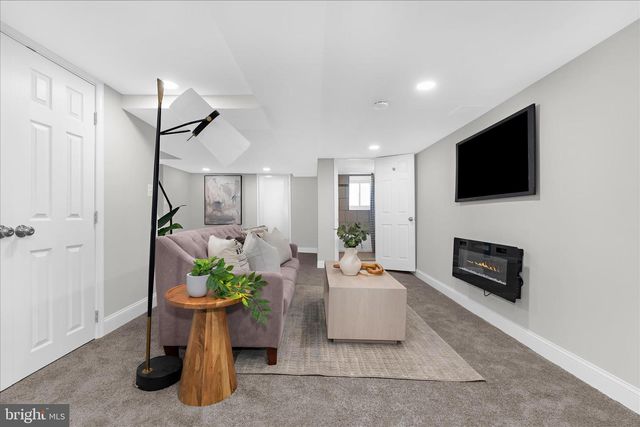 4215 SEIDEL AVE, Baltimore, MD 21206