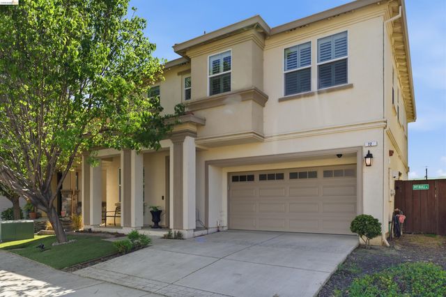 72 Greystone Pl, Pittsburg, CA 94565