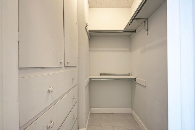 634 Broken Hills DR, Horseshoe Bay, TX 78657