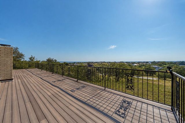 634 Broken Hills DR, Horseshoe Bay, TX 78657