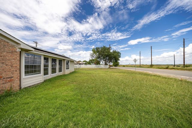 101 Arrowhead Street, Fort Worth, TX 76108