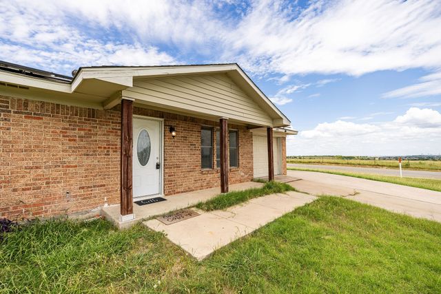 101 Arrowhead Street, Fort Worth, TX 76108
