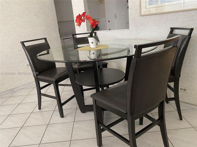3505 S Ocean Dr 704, Hollywood, FL 33019
