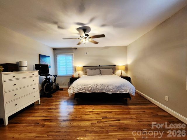 5745 Riviere Drive, Charlotte, NC 28211