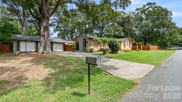 5745 Riviere Drive, Charlotte, NC 28211
