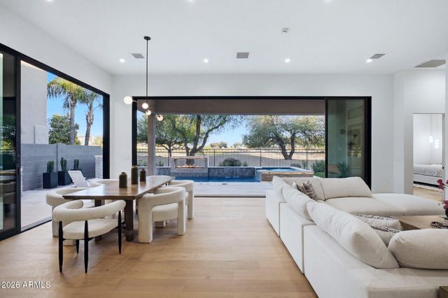 6915 E MONTREAL Place, Scottsdale, AZ 85254