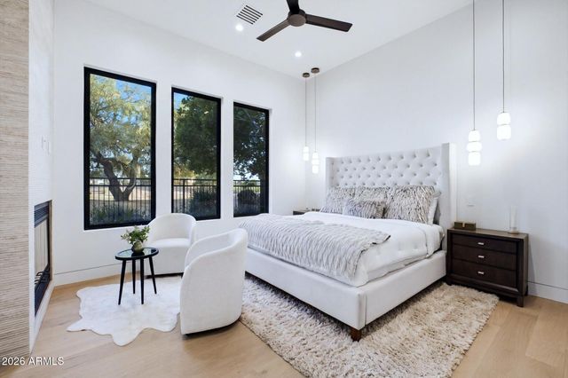 6915 E MONTREAL Place, Scottsdale, AZ 85254