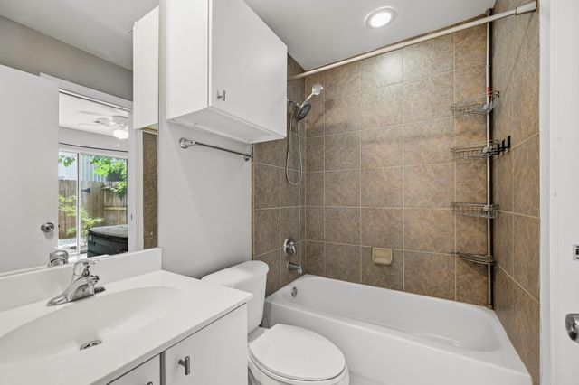 6908 Yellowstone Way Drive, Houston, TX 77054