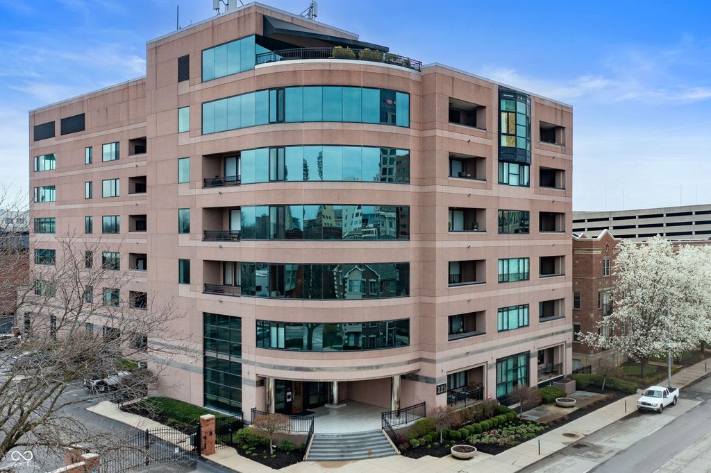 225 N New Jersey Street 48, Indianapolis, IN 46204