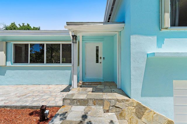 1429 Crest Drive, Lake Worth, FL 33461