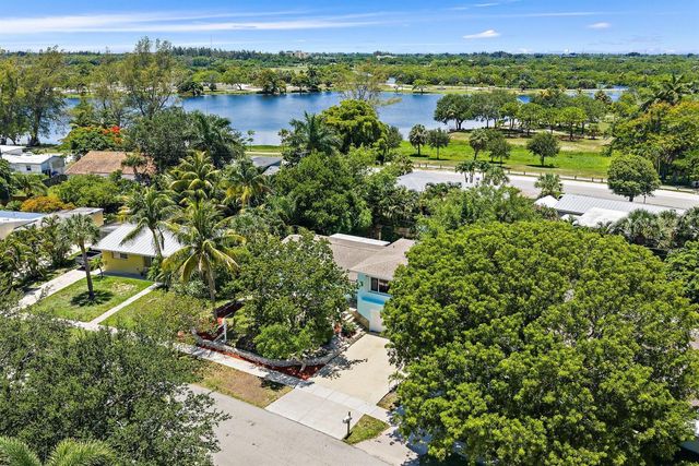 1429 Crest Drive, Lake Worth, FL 33461