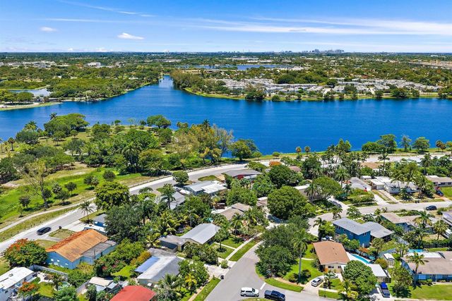 1429 Crest Drive, Lake Worth, FL 33461