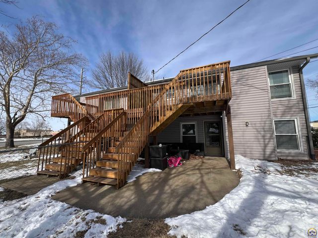 4643-4645 SW 8th Ave, Topeka, KS 66606