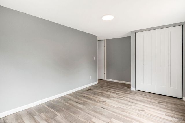 5658 Government Dr, Gulf Breeze, FL 32563