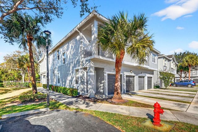 3134 Grandiflora Drive, Greenacres, FL 33467