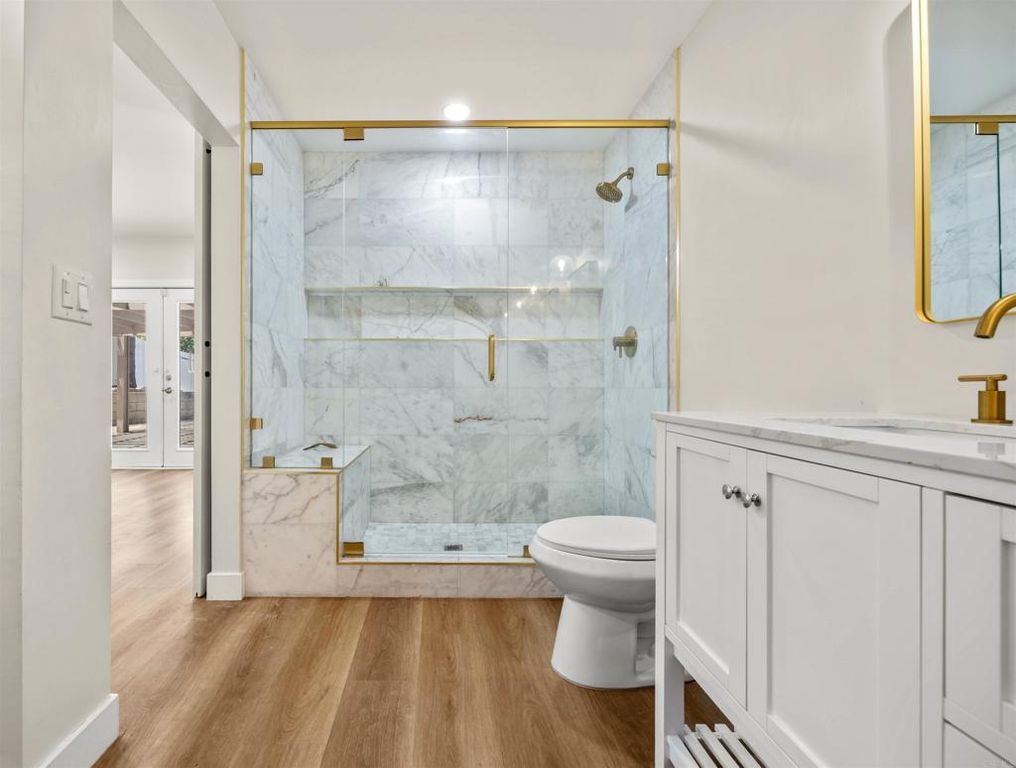 Image 11 of property listing at 8704 Mulvaney Drive, San Diego, CA 92119