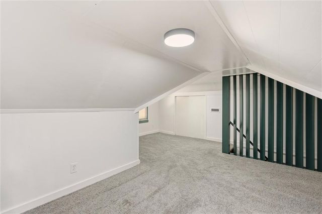 6315 E Red Bridge Road, Kansas City, MO 64134