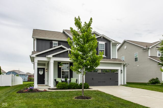 18647 Goldwater Road, Westfield, IN 46062