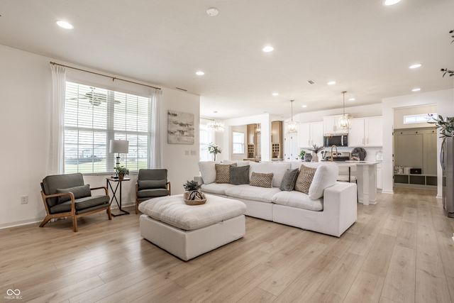 18647 Goldwater Road, Westfield, IN 46062