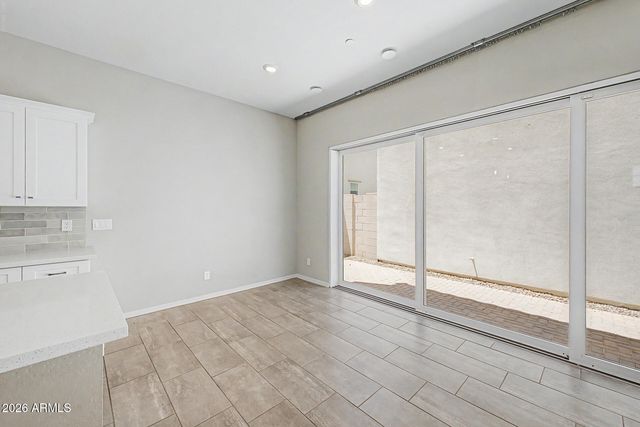291 E MARKWOOD Drive, Chandler, AZ 85286