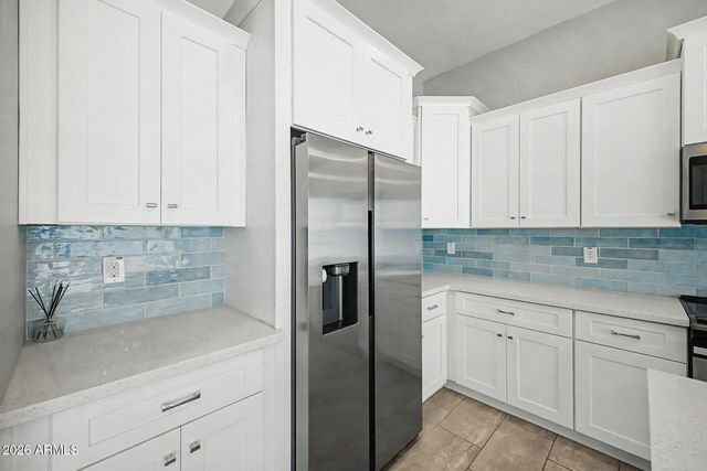 291 E MARKWOOD Drive, Chandler, AZ 85286