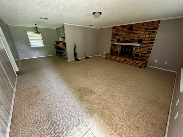 1209 Park Street N, Seymour, TX 76380