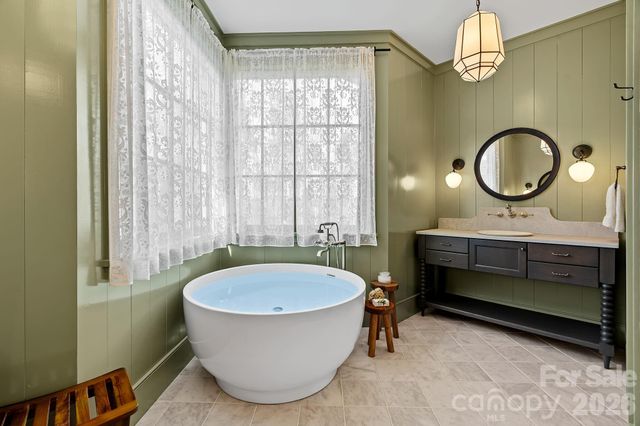 97 Emerald Necklace Drive, Asheville, NC 28803