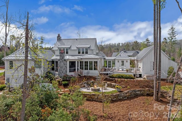 97 Emerald Necklace Drive, Asheville, NC 28803