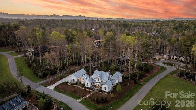 97 Emerald Necklace Drive, Asheville, NC 28803