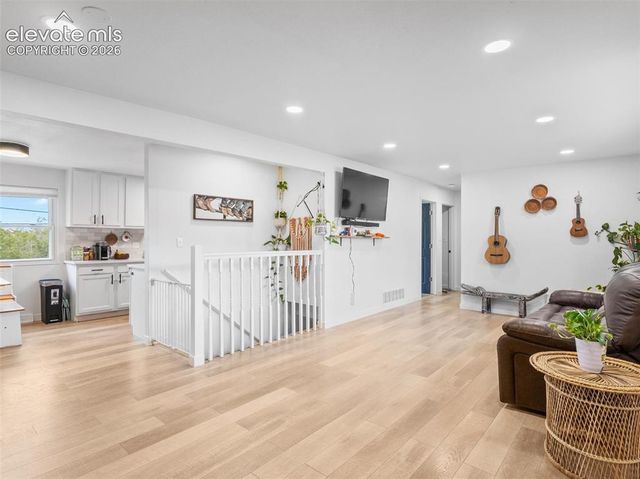 503 Loomis Avenue, Colorado Springs, CO 80906