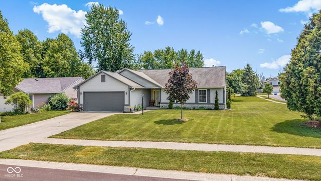 5473 Kelly Anne Way, Noblesville, IN 46062