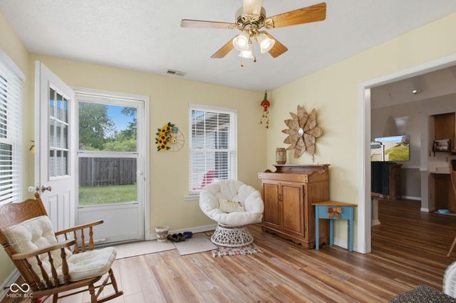 5473 Kelly Anne Way, Noblesville, IN 46062