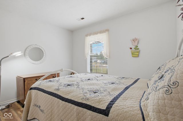 5473 Kelly Anne Way, Noblesville, IN 46062
