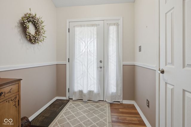 5473 Kelly Anne Way, Noblesville, IN 46062