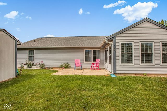 5473 Kelly Anne Way, Noblesville, IN 46062
