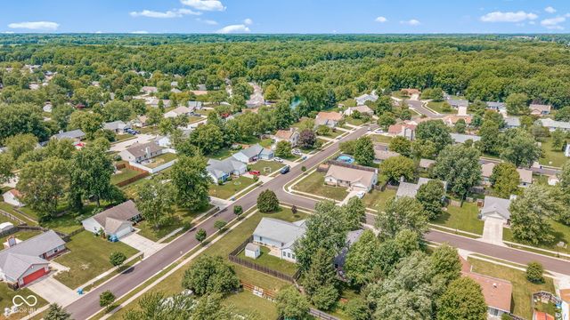5473 Kelly Anne Way, Noblesville, IN 46062