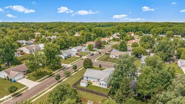 5473 Kelly Anne Way, Noblesville, IN 46062