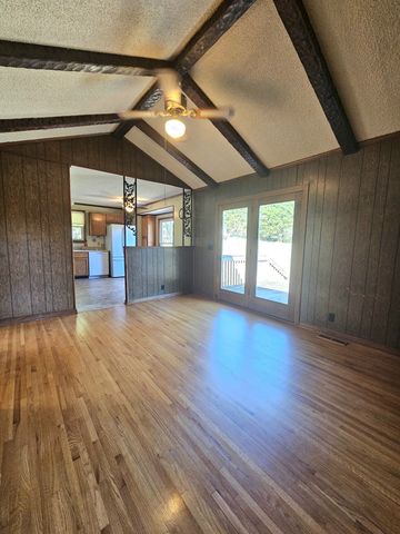 316 River Dr, Mount Juliet, TN 37122