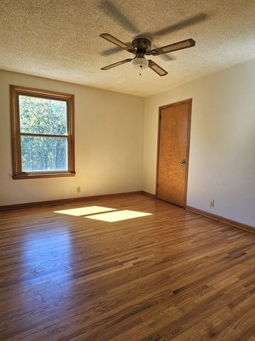 316 River Dr, Mount Juliet, TN 37122