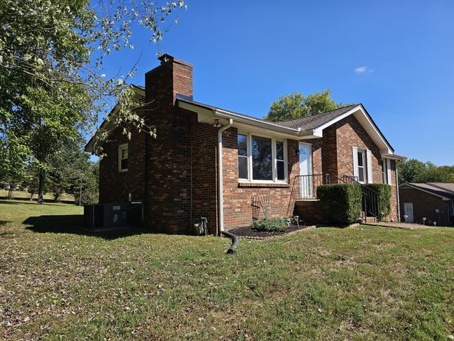 316 River Dr, Mount Juliet, TN 37122