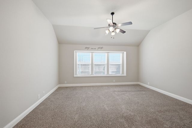 515 Lakeview Drive, Alvarado, TX 76009