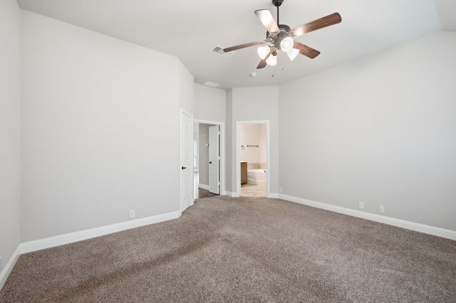 515 Lakeview Drive, Alvarado, TX 76009