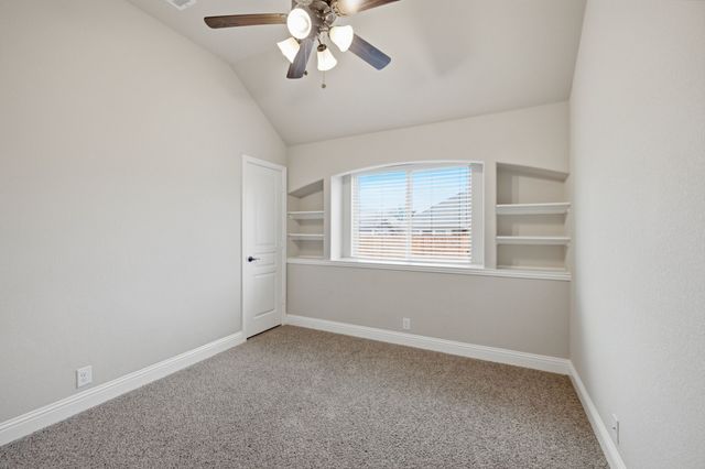 515 Lakeview Drive, Alvarado, TX 76009